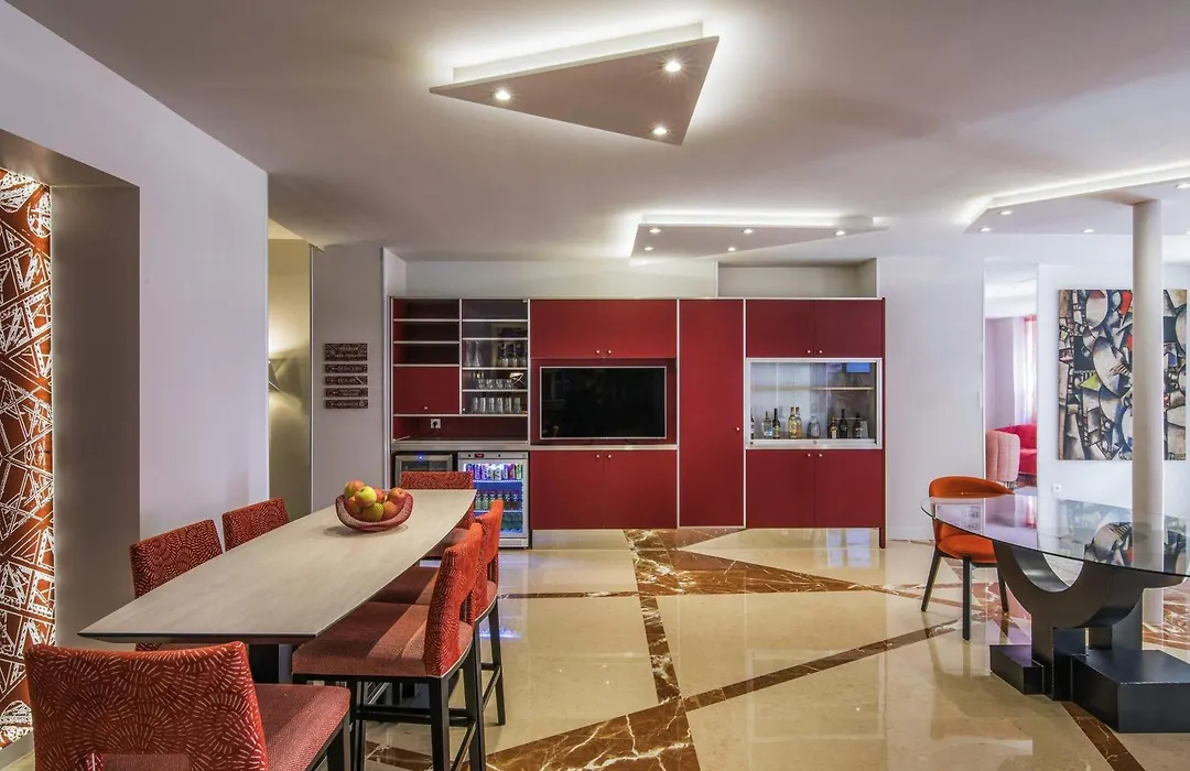 Mercure Paris Pont de Levallois Neuilly-1
